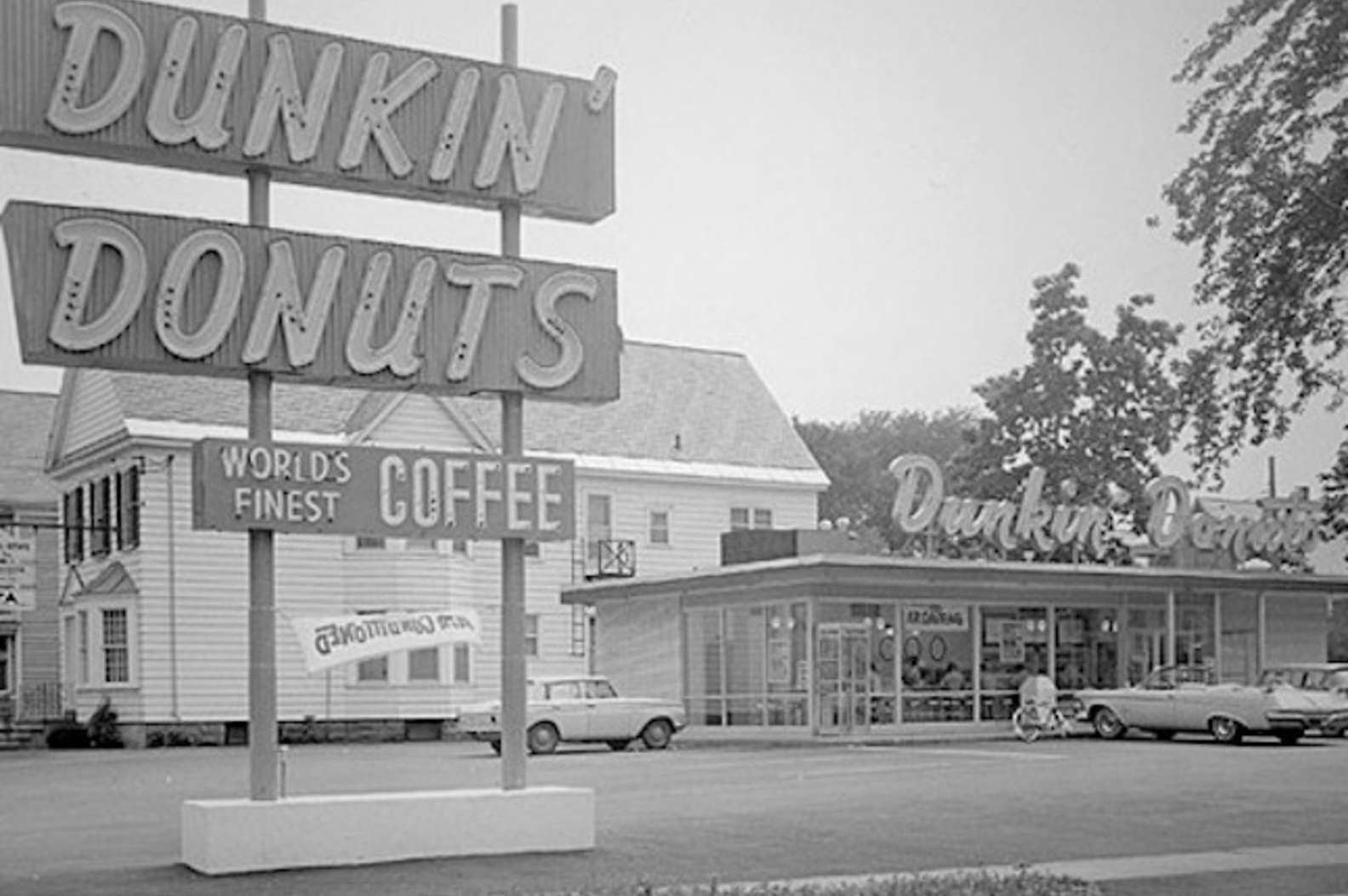 History of Dunkin' Donuts founder William Rosenberg